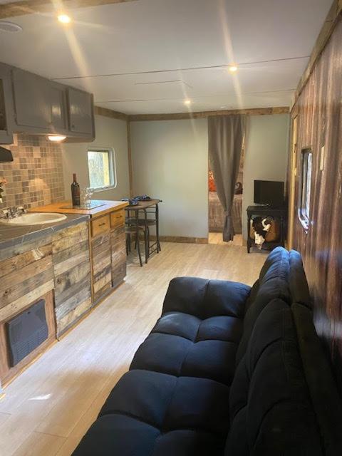 Holiday home 1 Remote Next To Sam Houston National Forest *